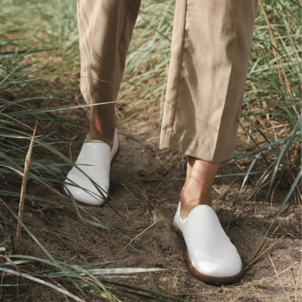 Feelgrounds Droptop Luxe All White Slip On Shoes